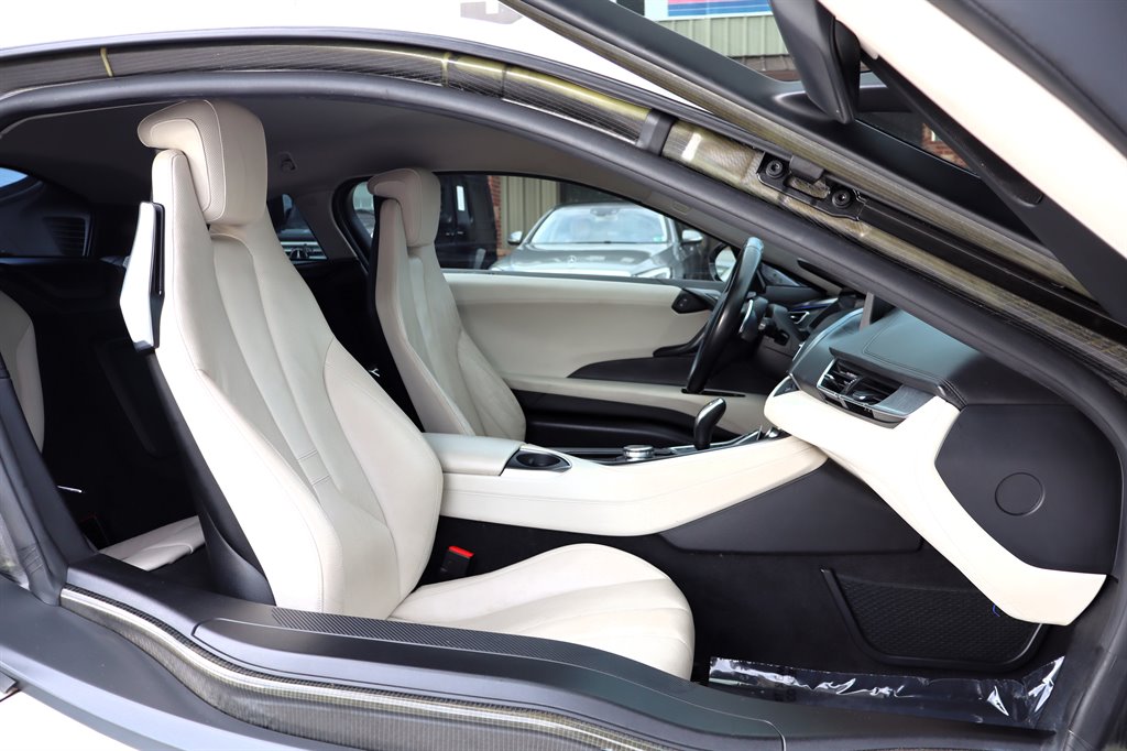 2016 BMW i8 - $44,995