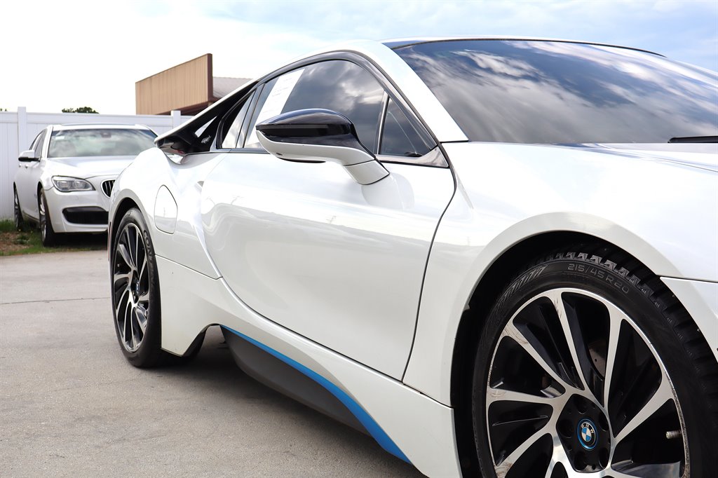 2016 BMW i8 - $44,995