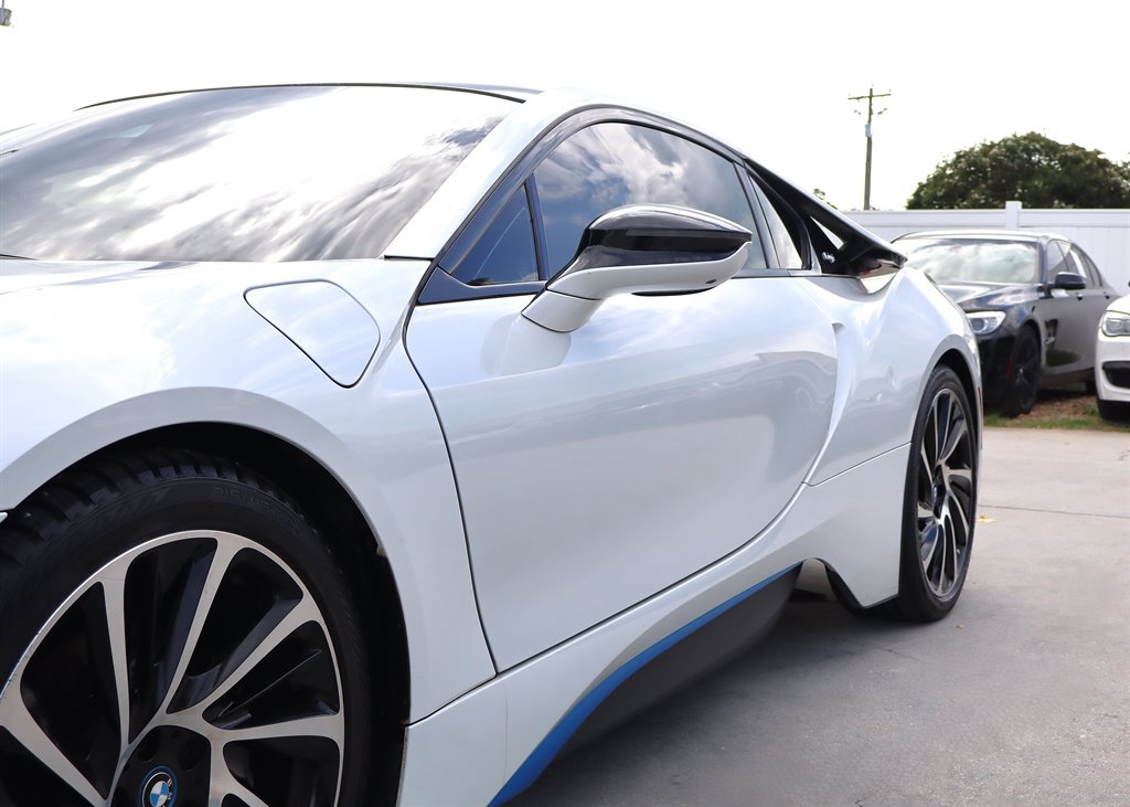 2016 BMW i8 - $44,995