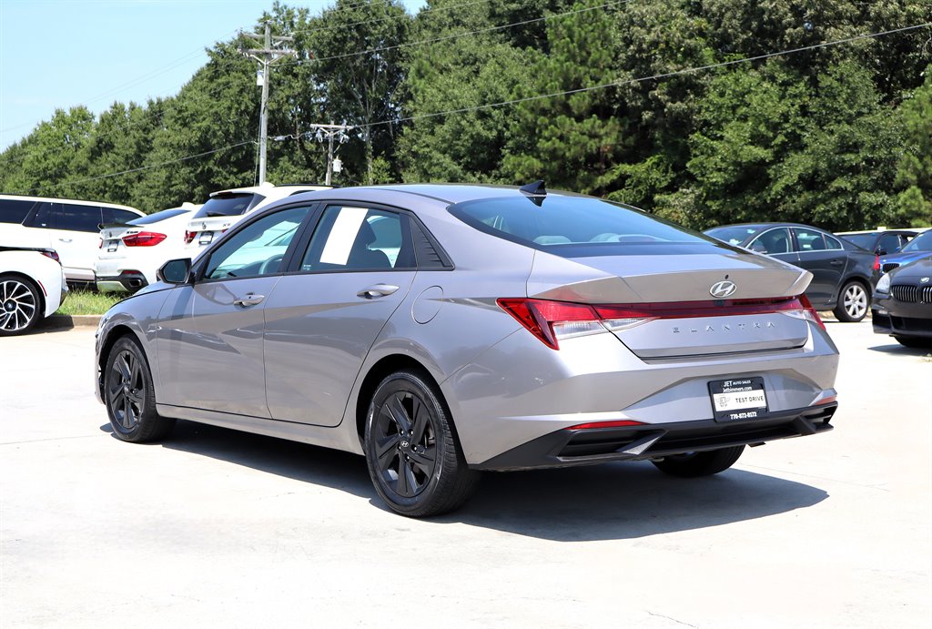 2023 Hyundai Elantra - $16,995