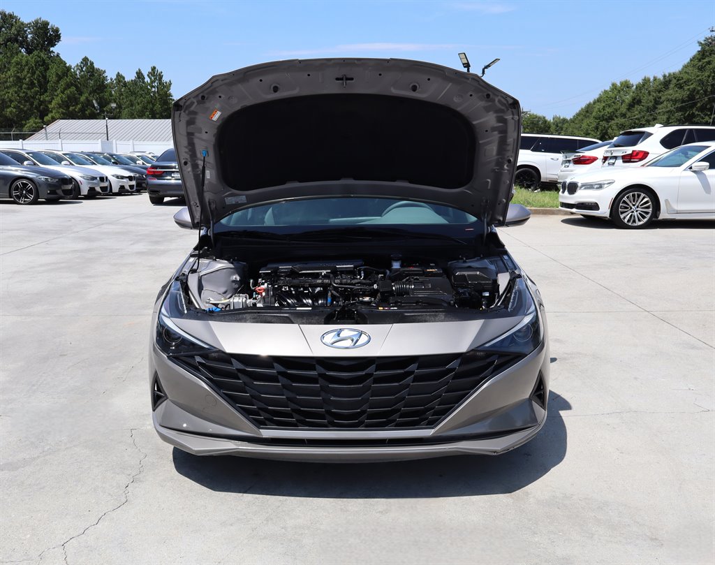 2023 Hyundai Elantra - $16,995