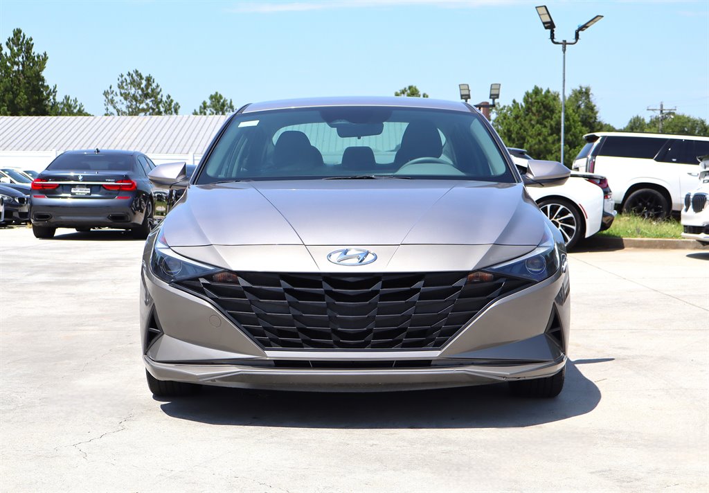 2023 Hyundai Elantra - $16,995