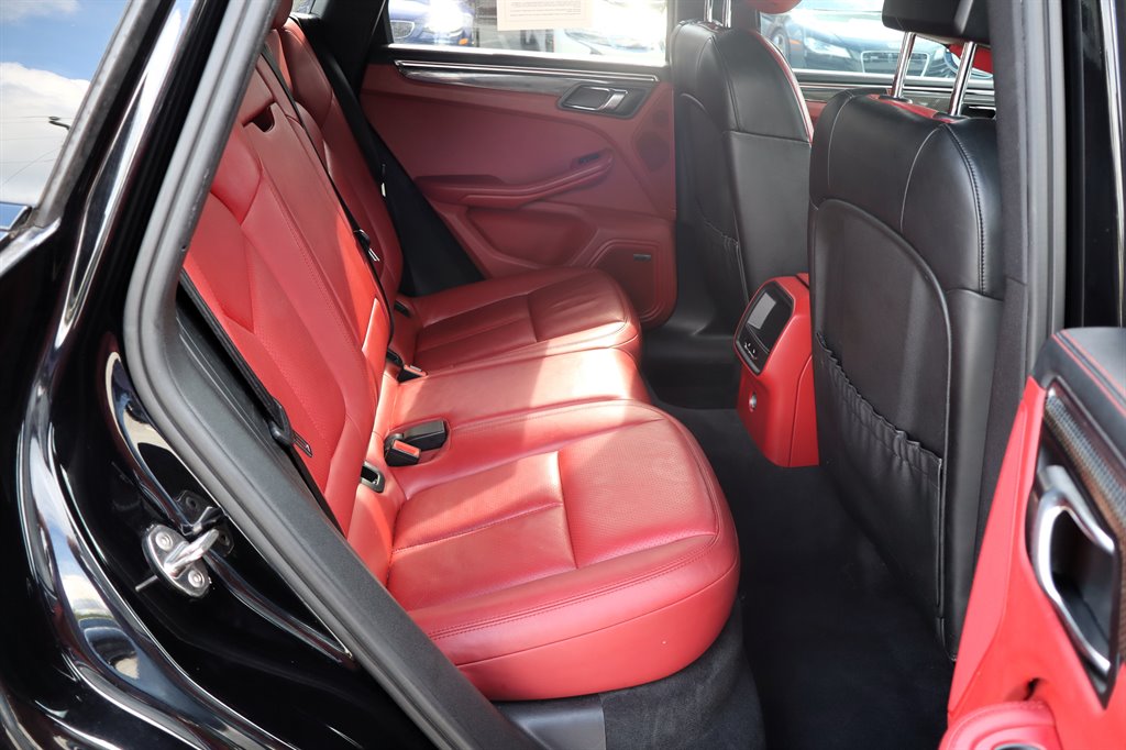 2015 Porsche Macan - $12,995