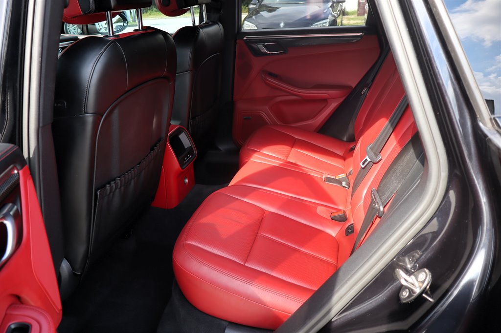 2015 Porsche Macan - $12,995