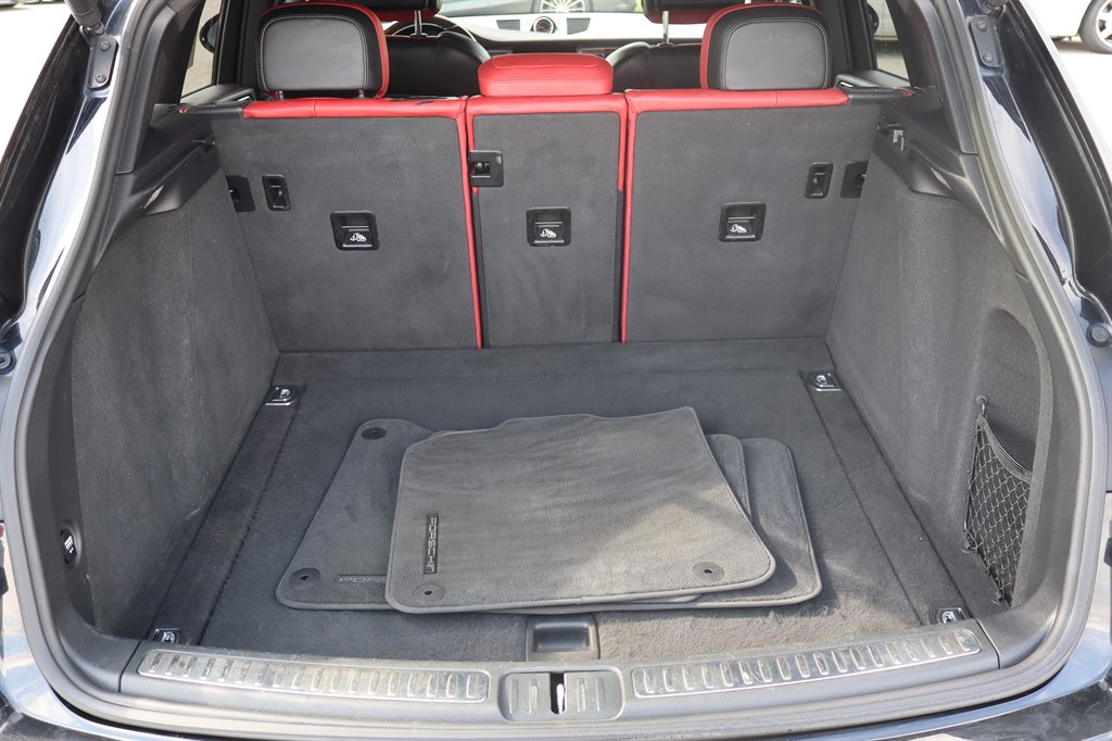 2015 Porsche Macan - $12,995