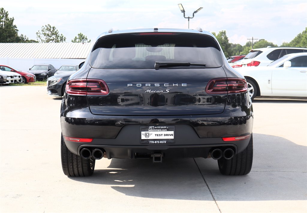 2015 Porsche Macan - $12,995