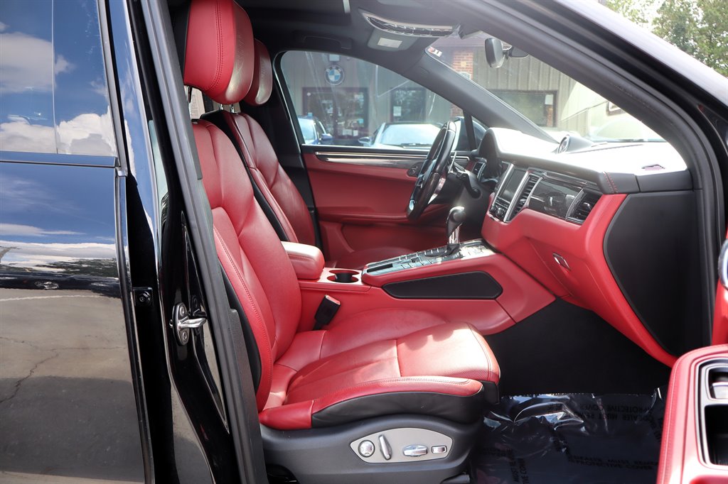 2015 Porsche Macan - $12,995