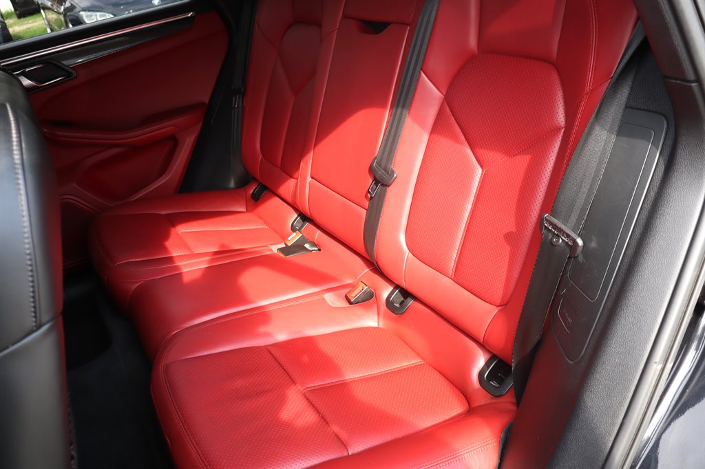2015 Porsche Macan - $12,995