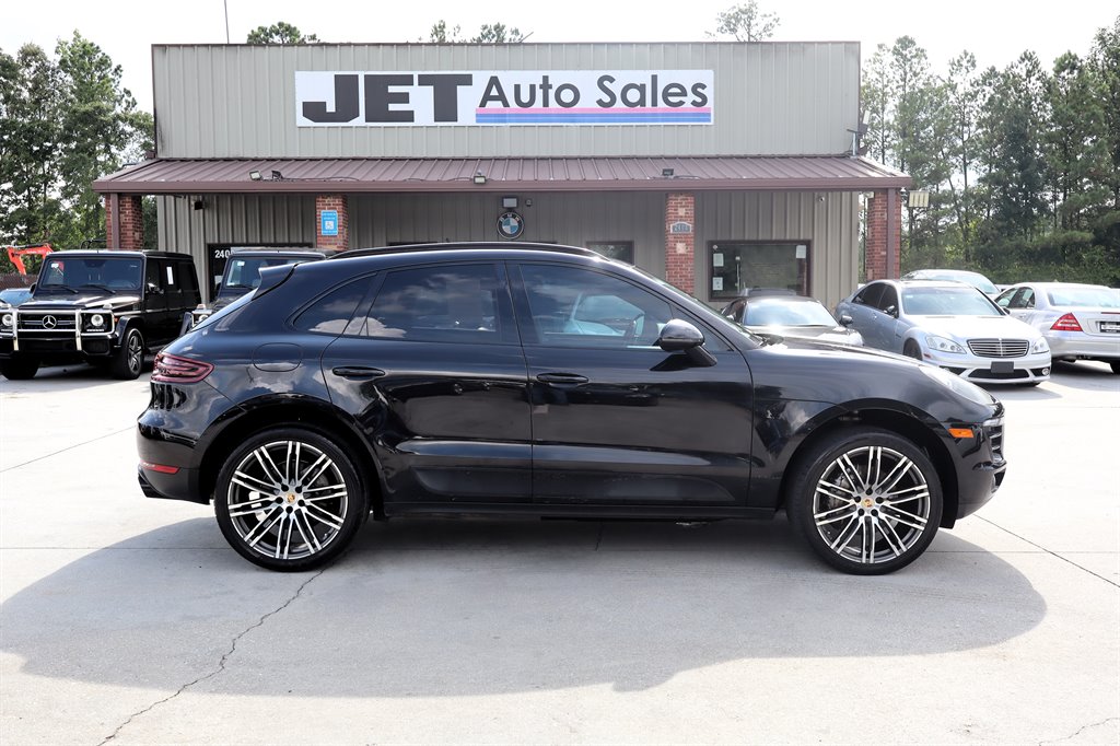 2015 Porsche Macan - $12,995
