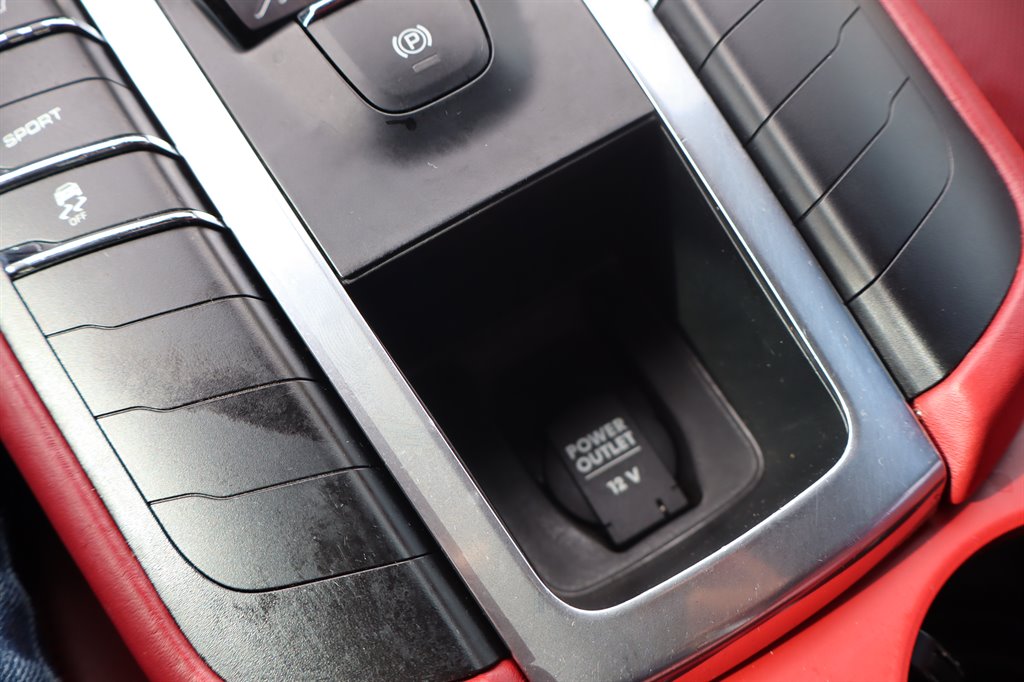 2015 Porsche Macan - $12,995