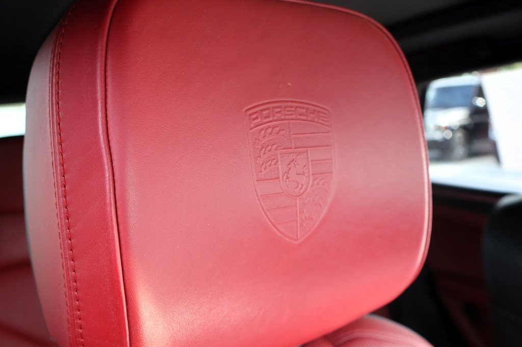 2015 Porsche Macan - $12,995