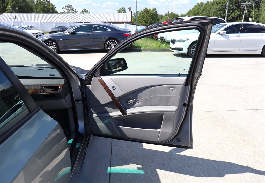 2004 BMW 530i - $6,995