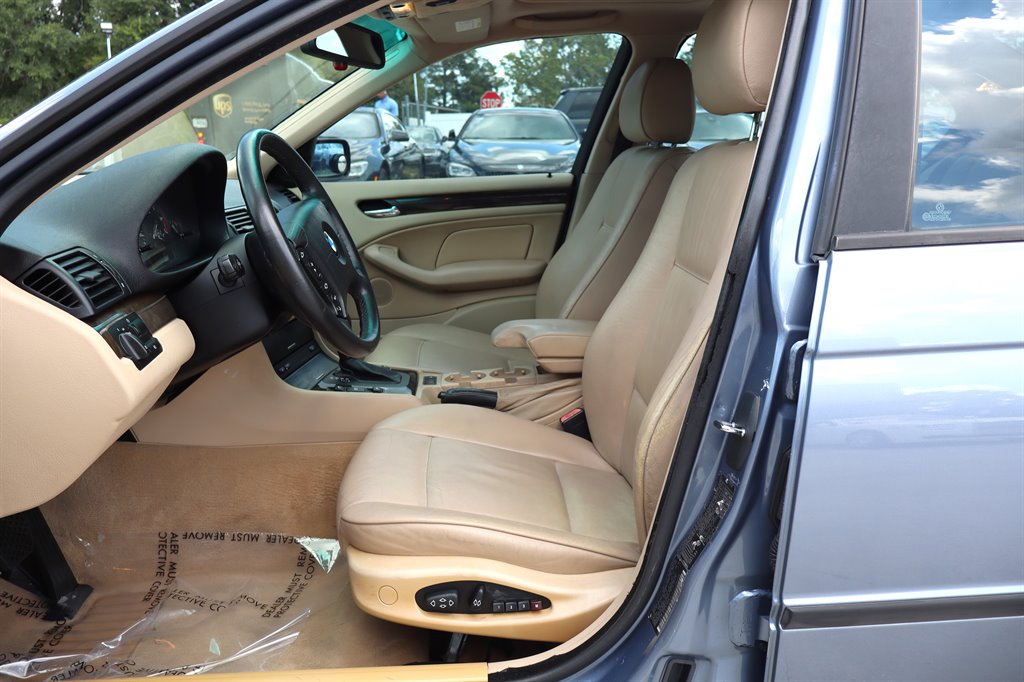 2002 BMW 325i - $9,995