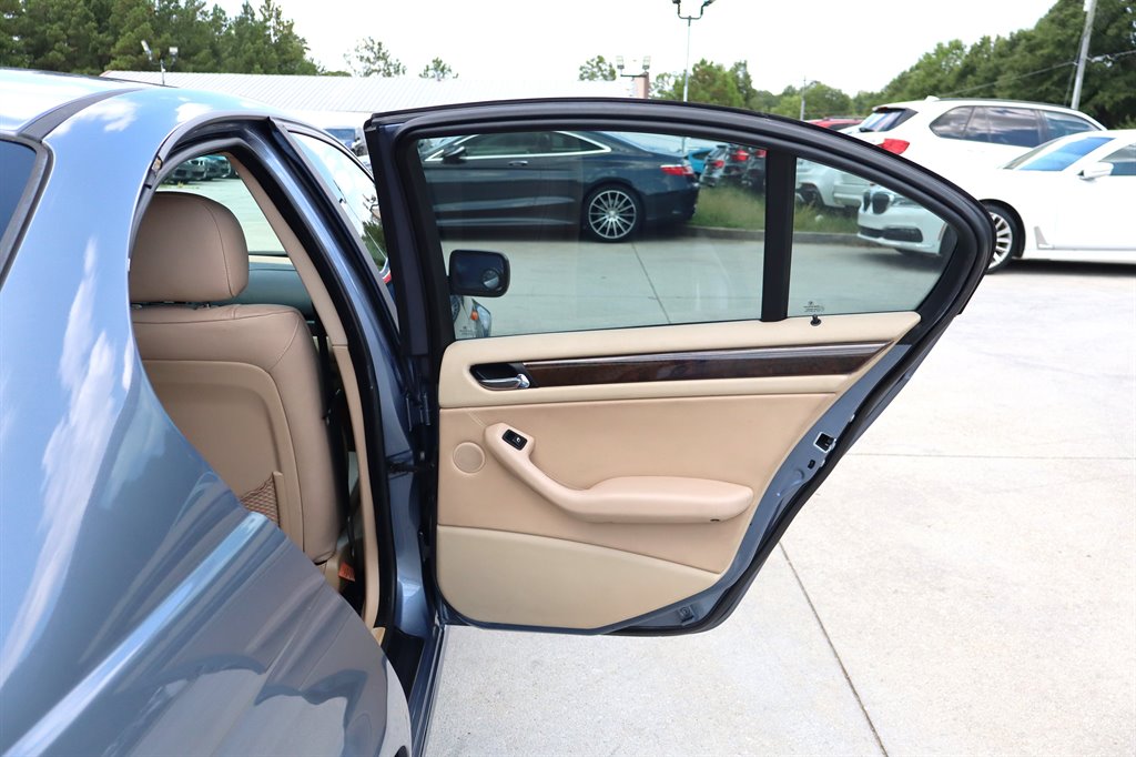 2002 BMW 325i - $9,995