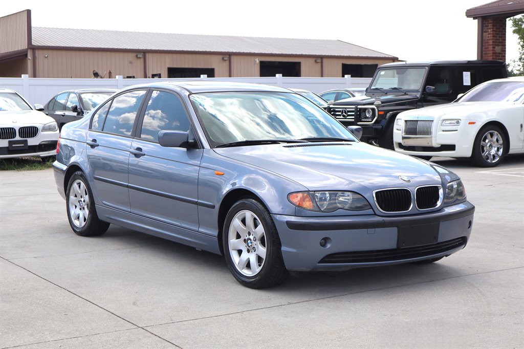 2002 BMW 325i - $9,995