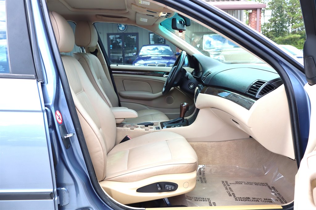 2002 BMW 325i - $9,995