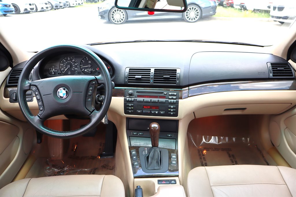 2002 BMW 325i - $9,995