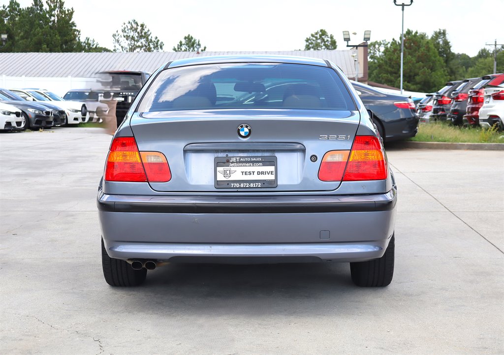 2002 BMW 325i - $9,995