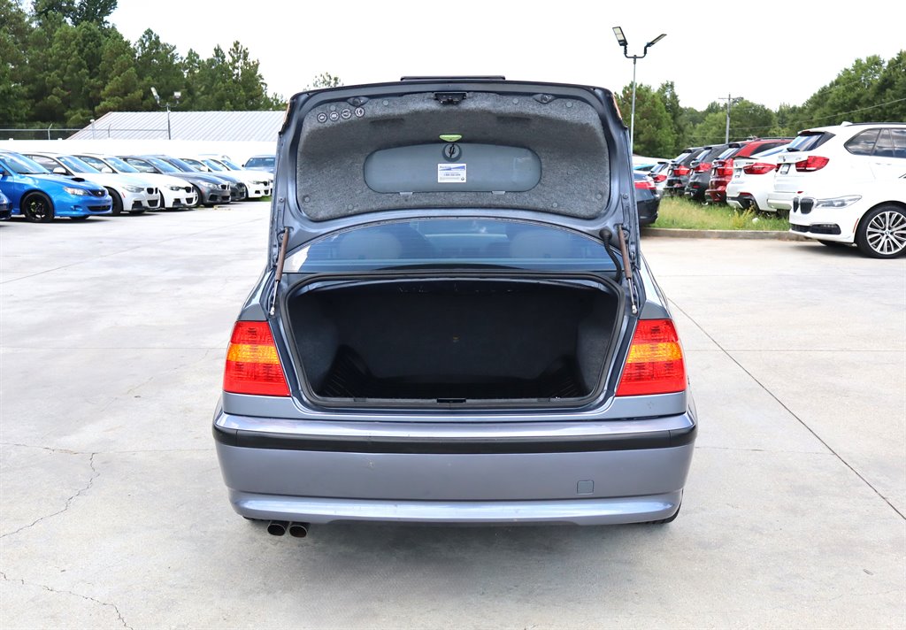2002 BMW 325i - $9,995