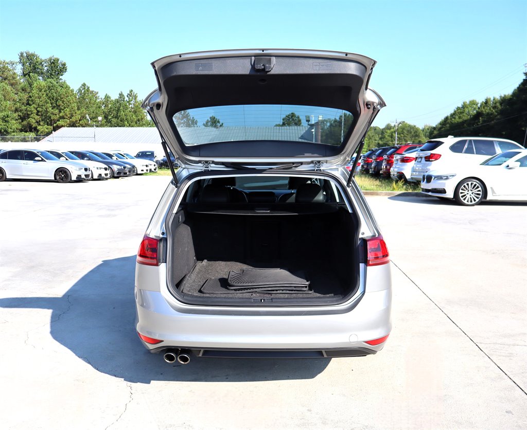 2015 Volkswagen Golf - $12,995