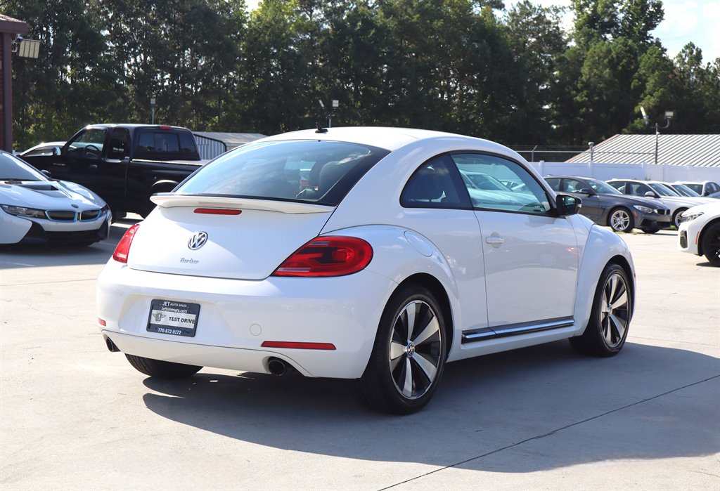 2012 Volkswagen Beetle - $9,995