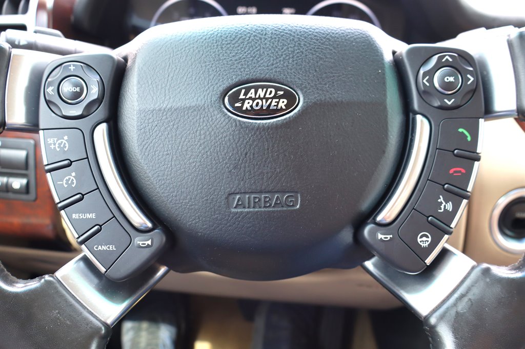 2011 Land Rover Range Rover - $9,995