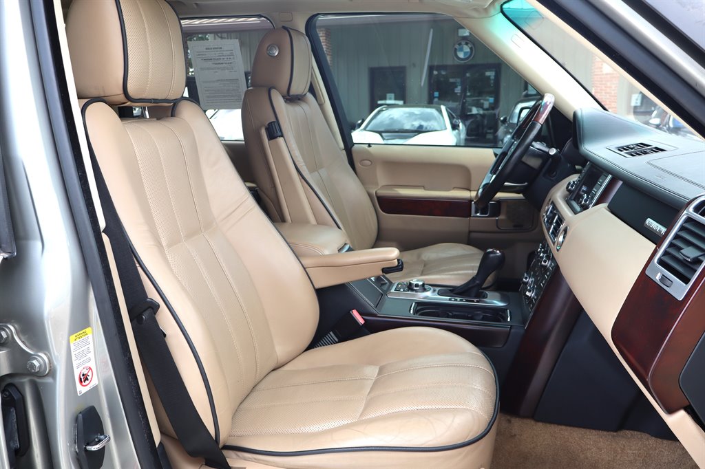 2011 Land Rover Range Rover - $9,995