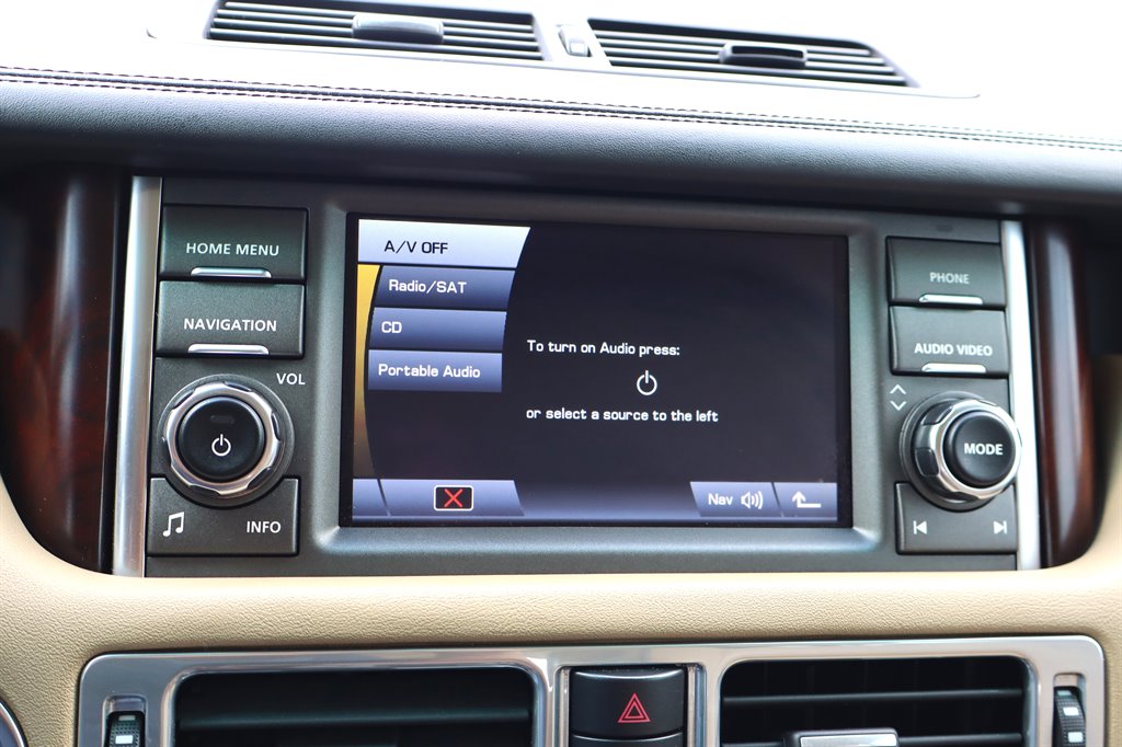 2011 Land Rover Range Rover - $9,995