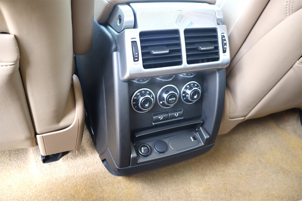 2011 Land Rover Range Rover - $9,995