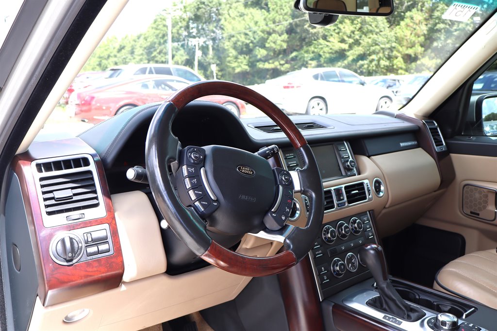 2011 Land Rover Range Rover - $9,995