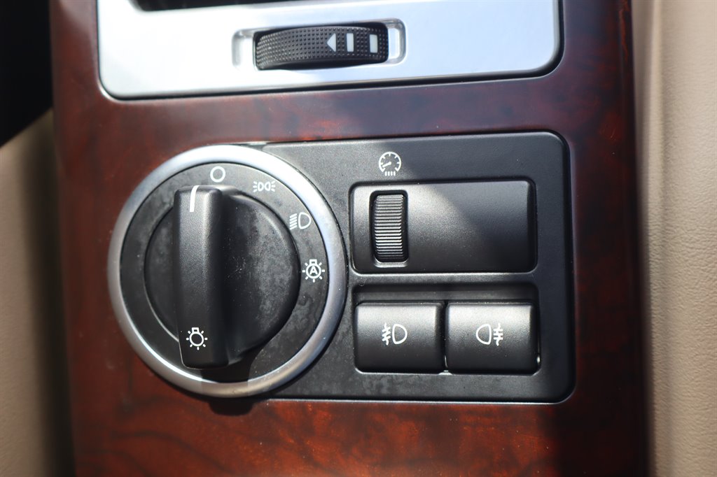 2011 Land Rover Range Rover - $9,995