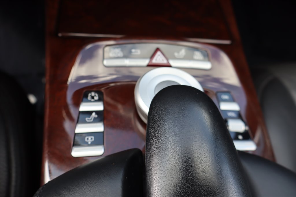 2010 Mercedes-Benz S-class - $19,995