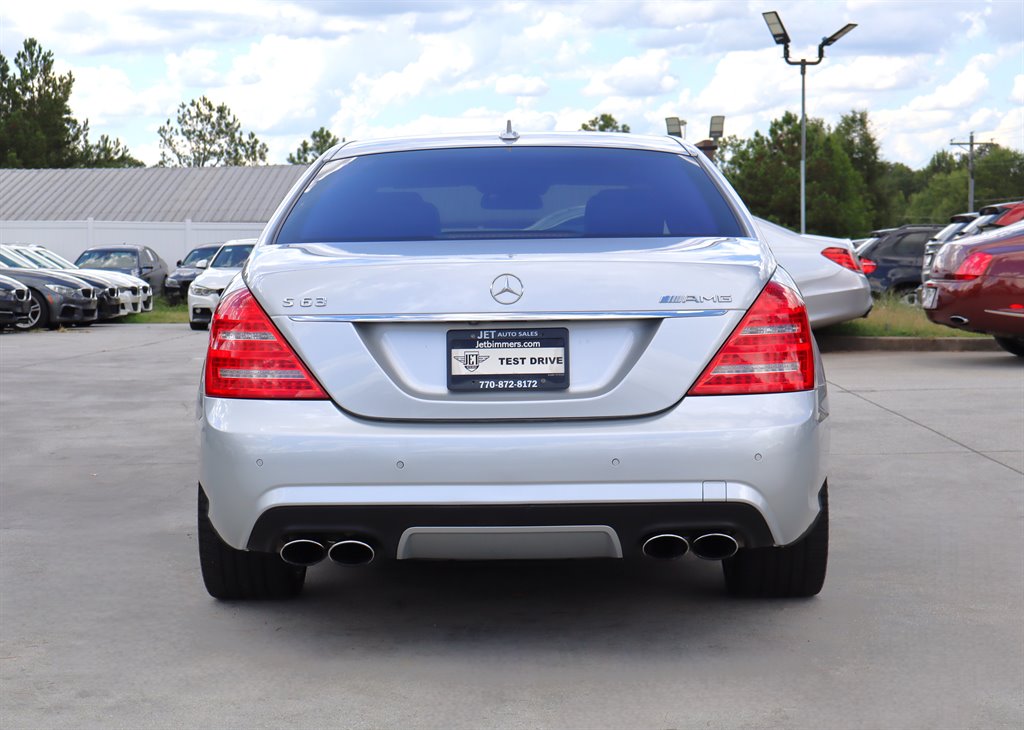 2010 Mercedes-Benz S-class - $19,995