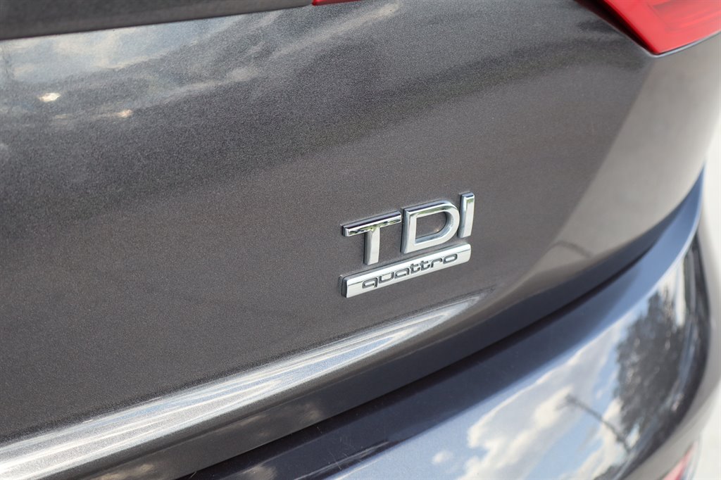 2015 Audi Q7 - $11,995