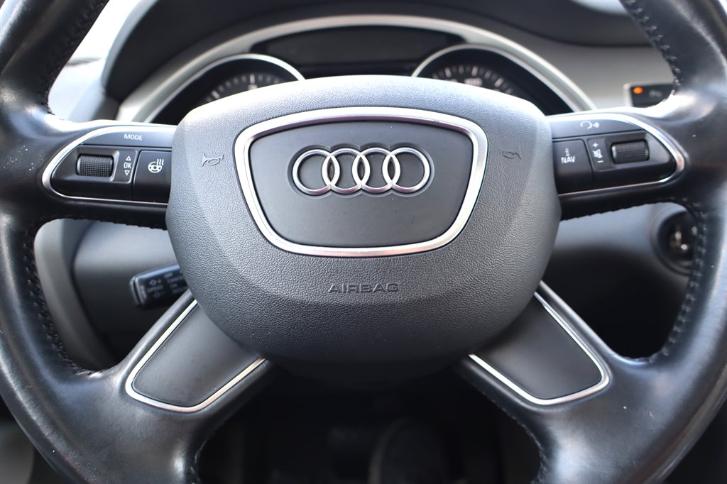 2015 Audi Q7 - $11,995
