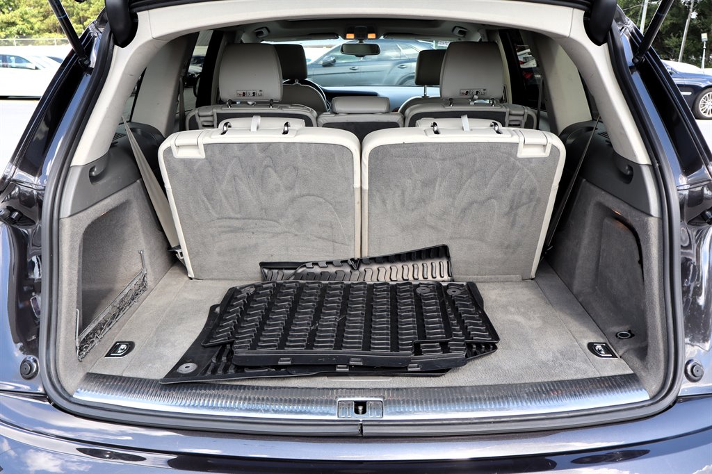 2015 Audi Q7 - $11,995