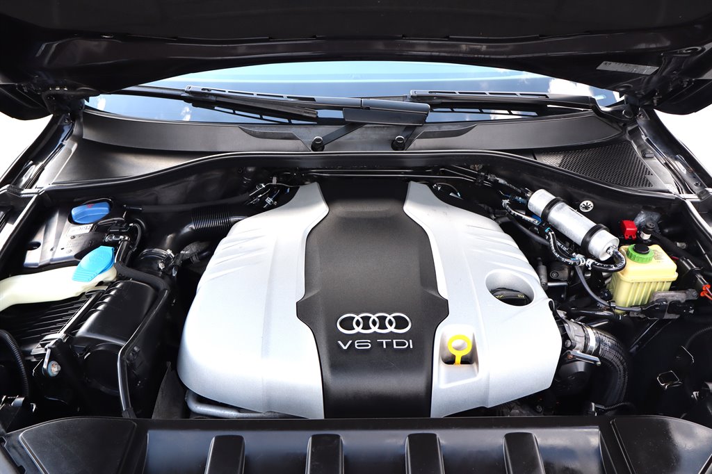 2015 Audi Q7 - $11,995