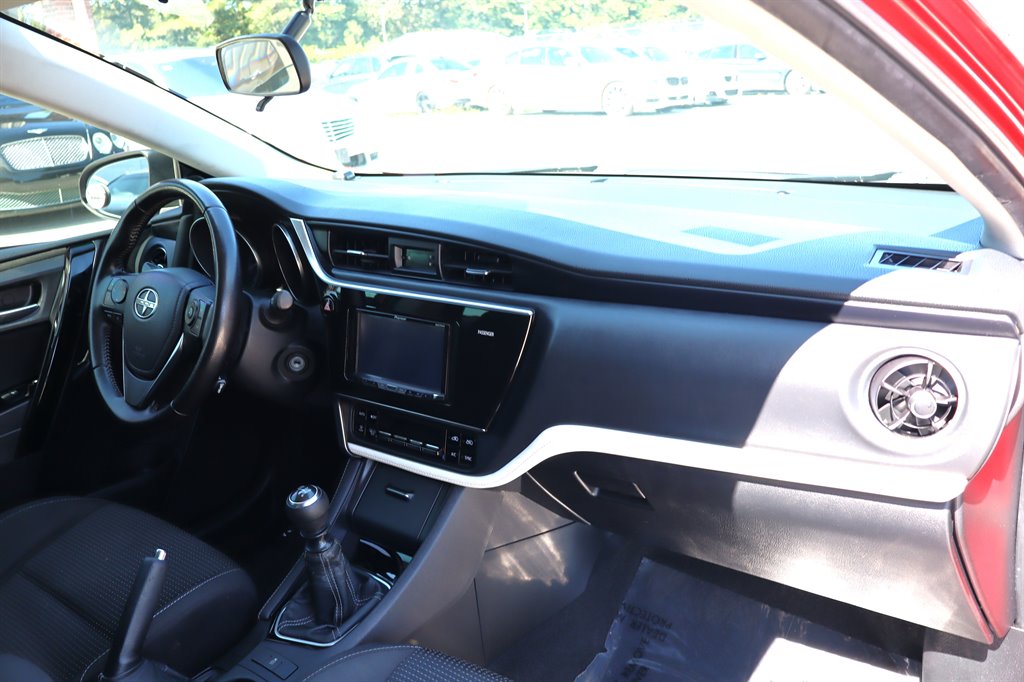 2016 Toyota Scion Im - $9,995