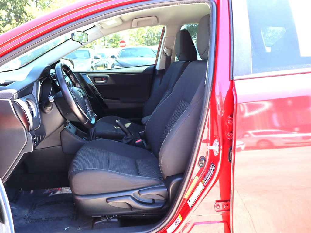 2016 Toyota Scion Im - $9,995