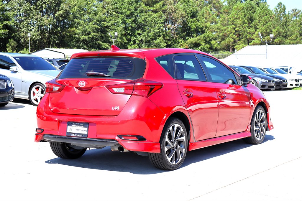 2016 Toyota Scion Im - $9,995