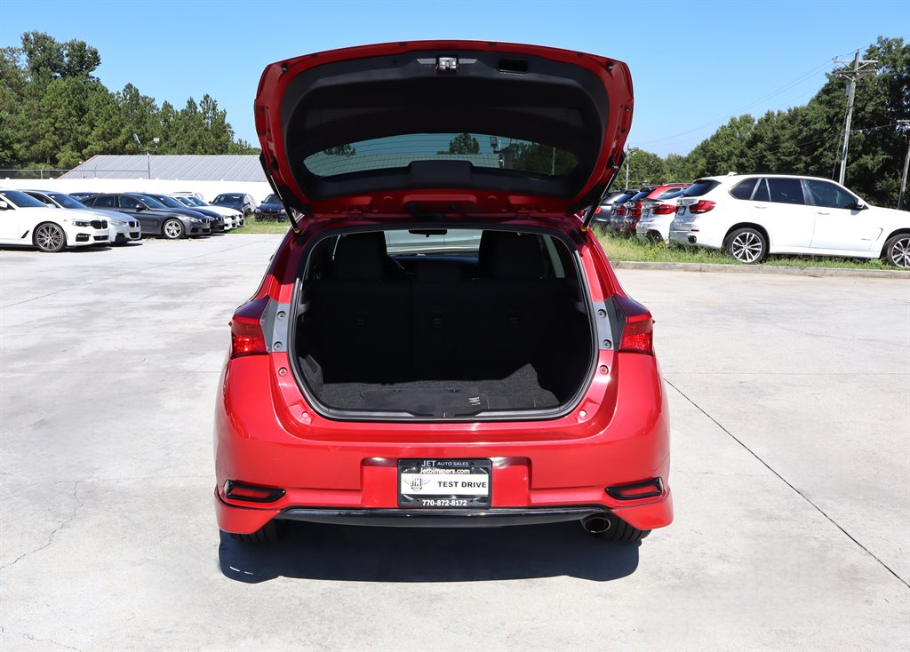 2016 Toyota Scion Im - $9,995