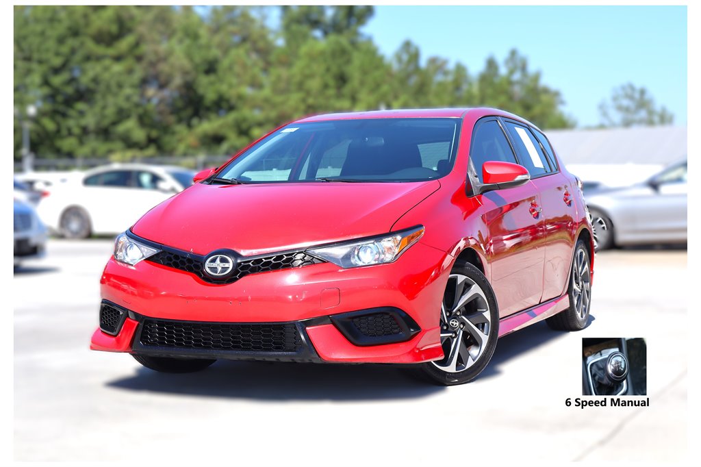 2016 Toyota Scion Im - $9,995