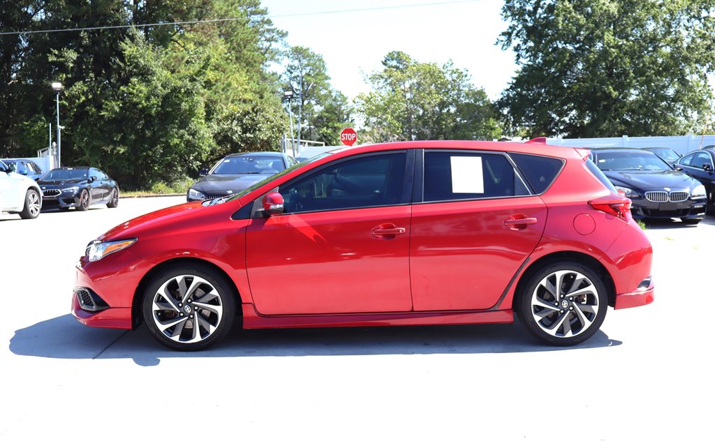 2016 Toyota Scion Im - $9,995