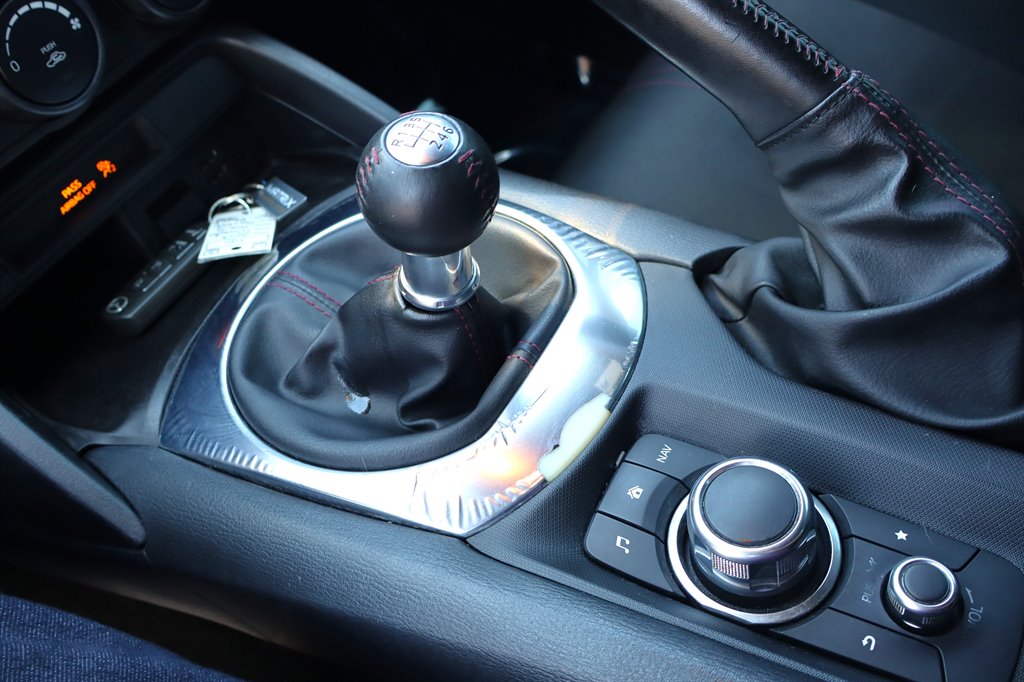 2017 MAZDA MX-5 - $17,995