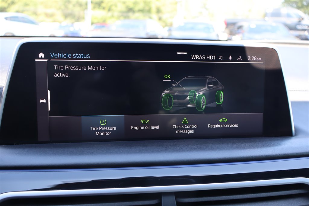 2020 BMW 750i - $44,995