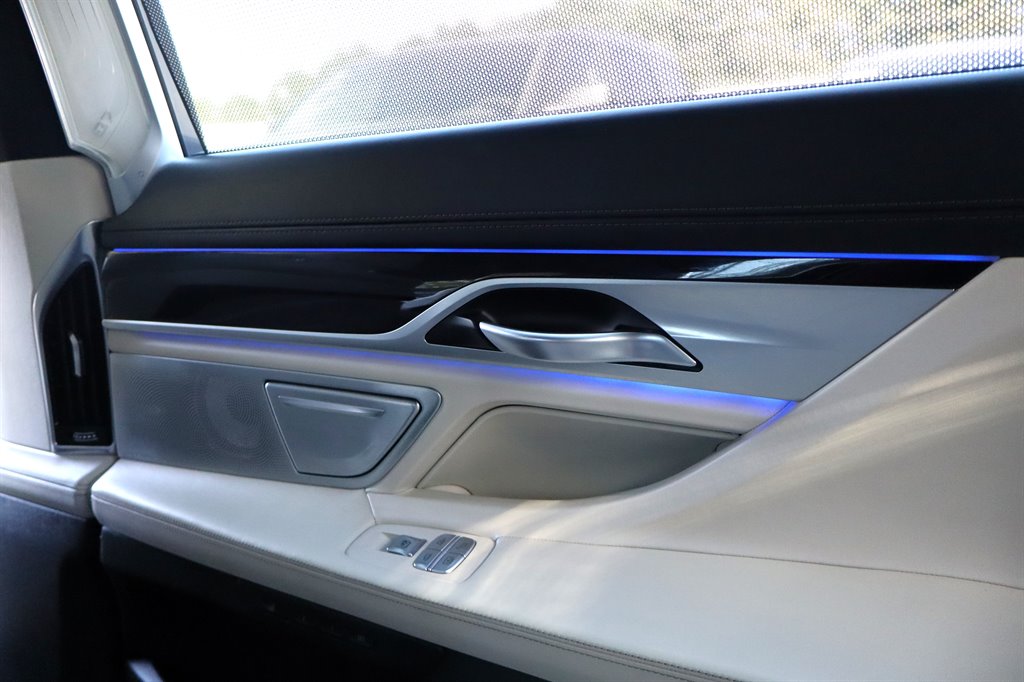2020 BMW 750i - $44,995