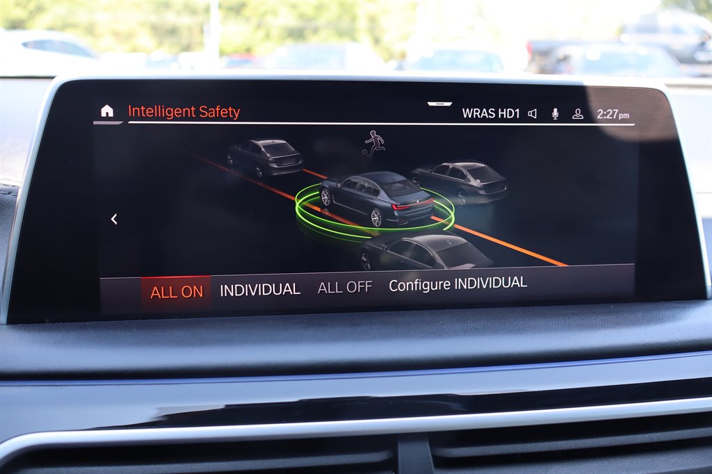 2020 BMW 750i - $44,995