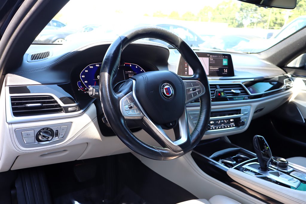 2020 BMW 750i - $44,995