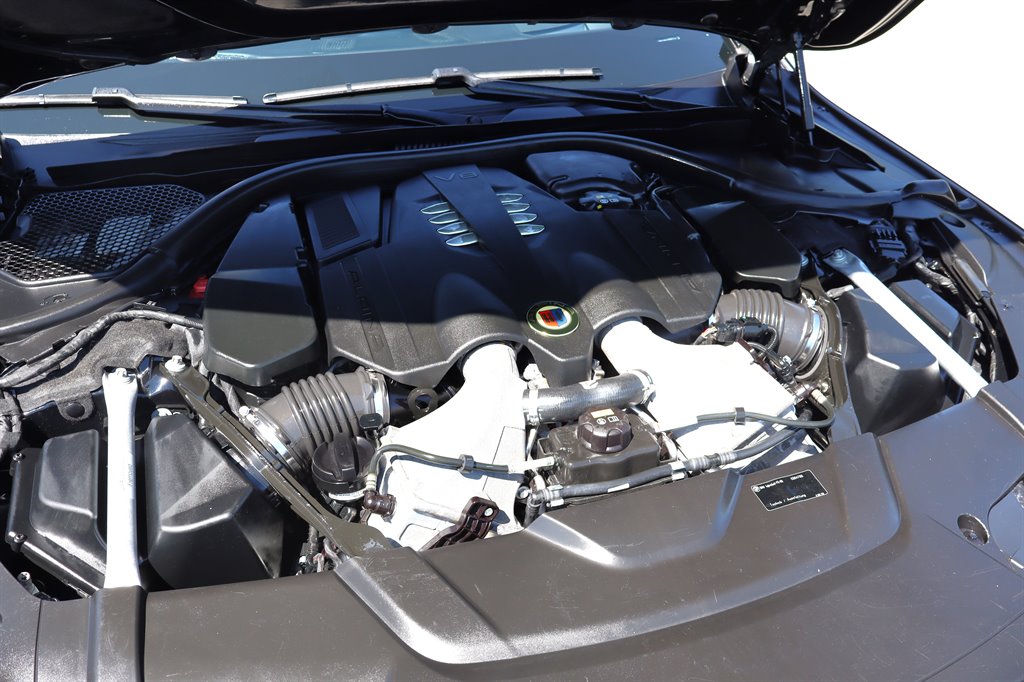 2020 BMW 750i - $44,995