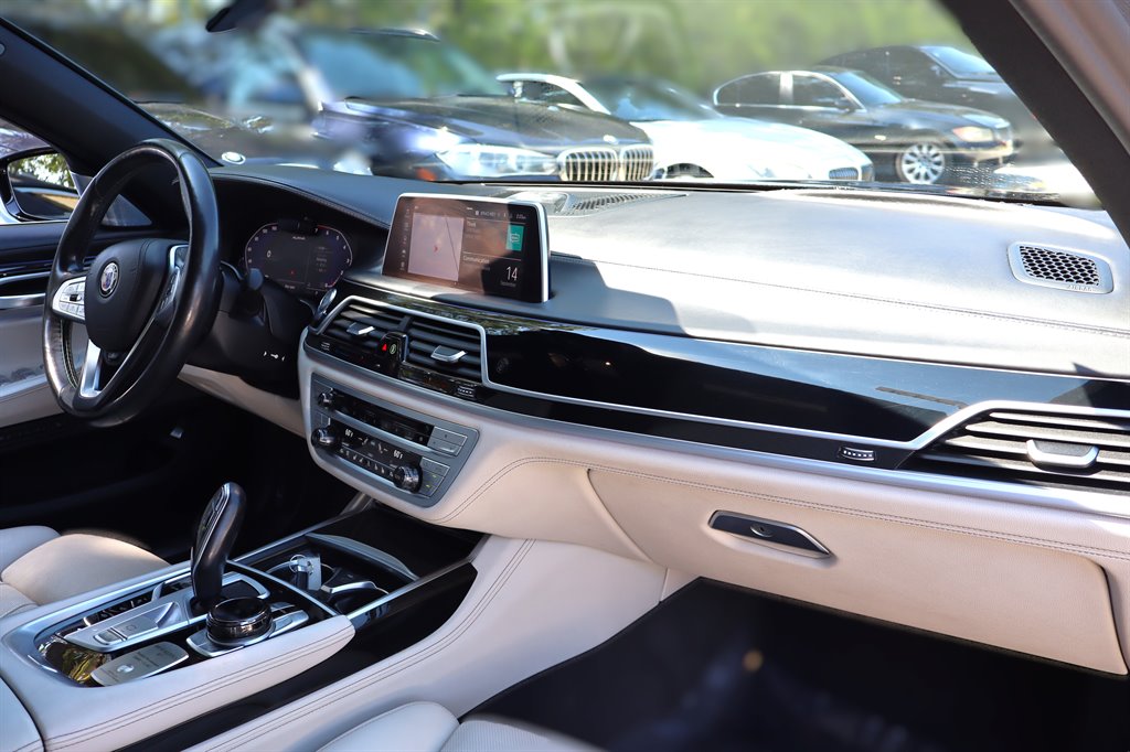 2020 BMW 750i - $44,995